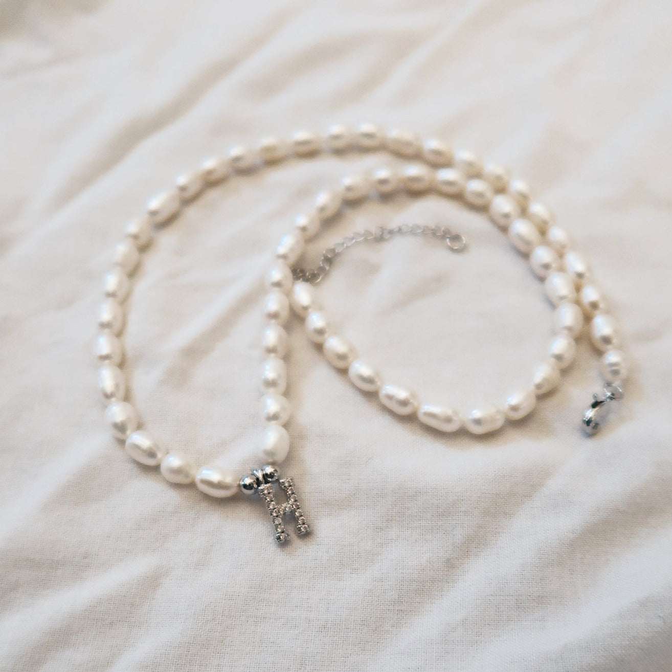 Silver Pearl Next Door Necklace